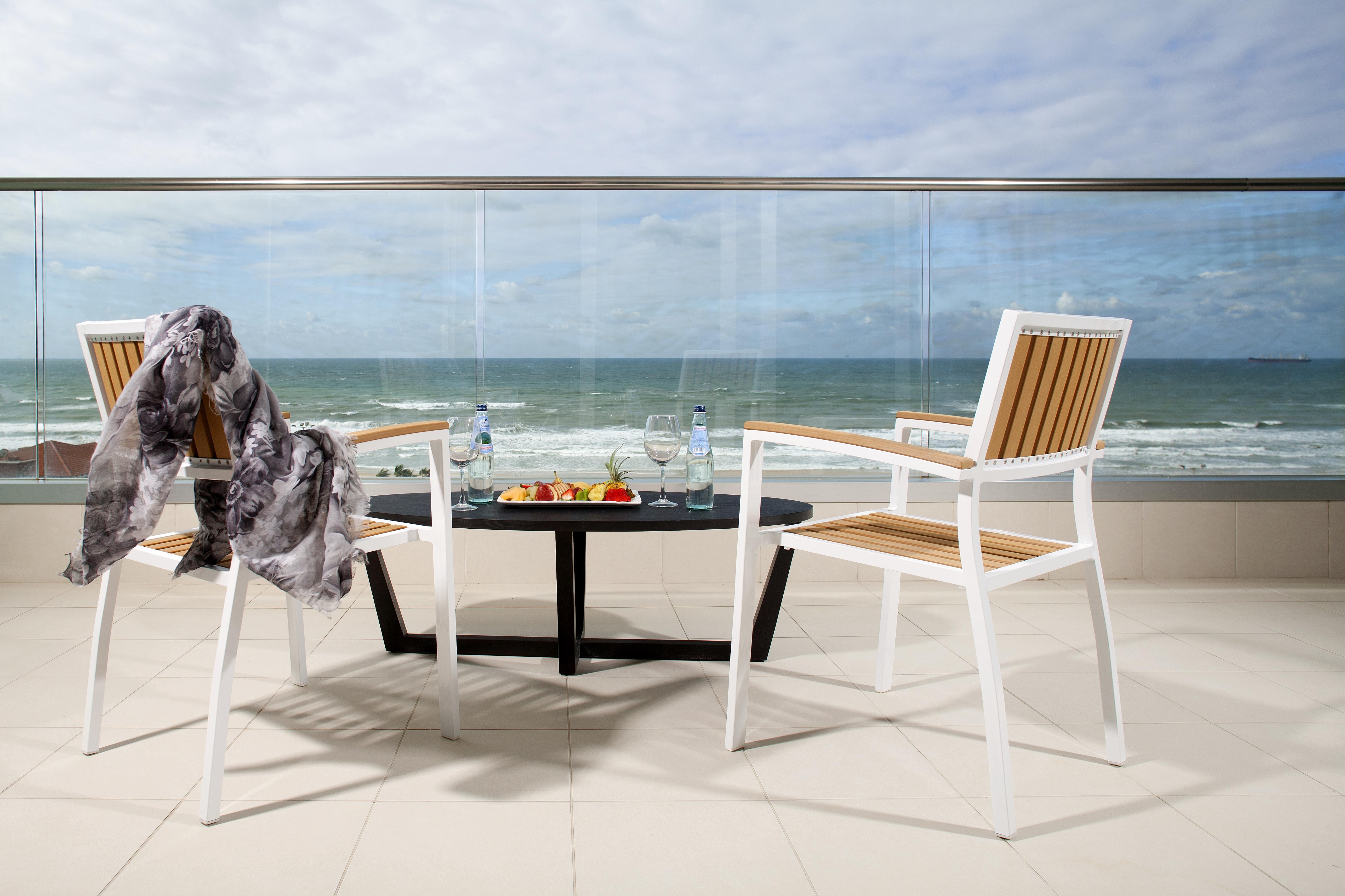 West All Suites Hotel Ашдод Екстериор снимка