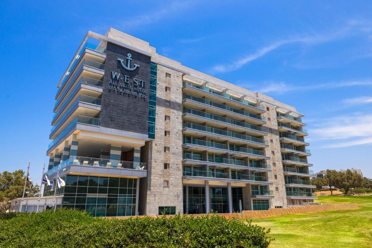West All Suites Hotel Ашдод Екстериор снимка