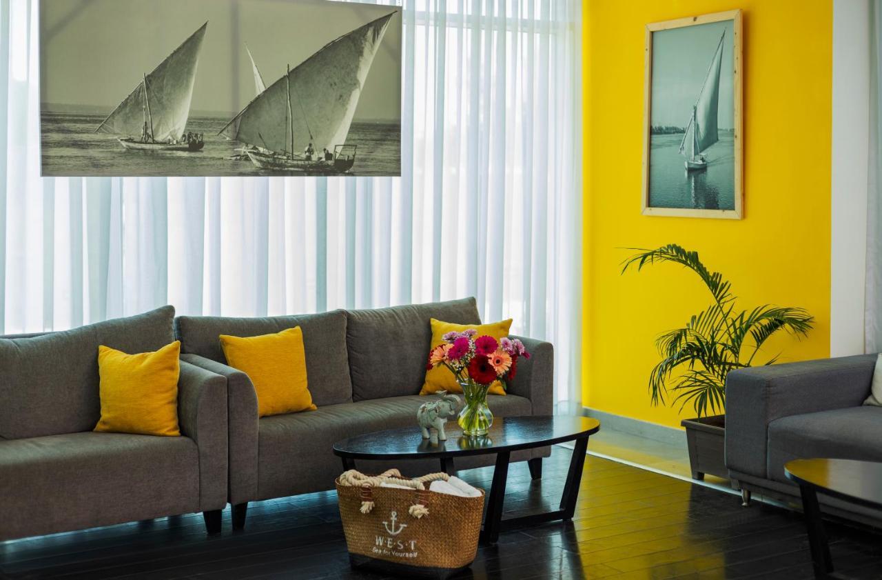 West All Suites Hotel Ашдод Екстериор снимка