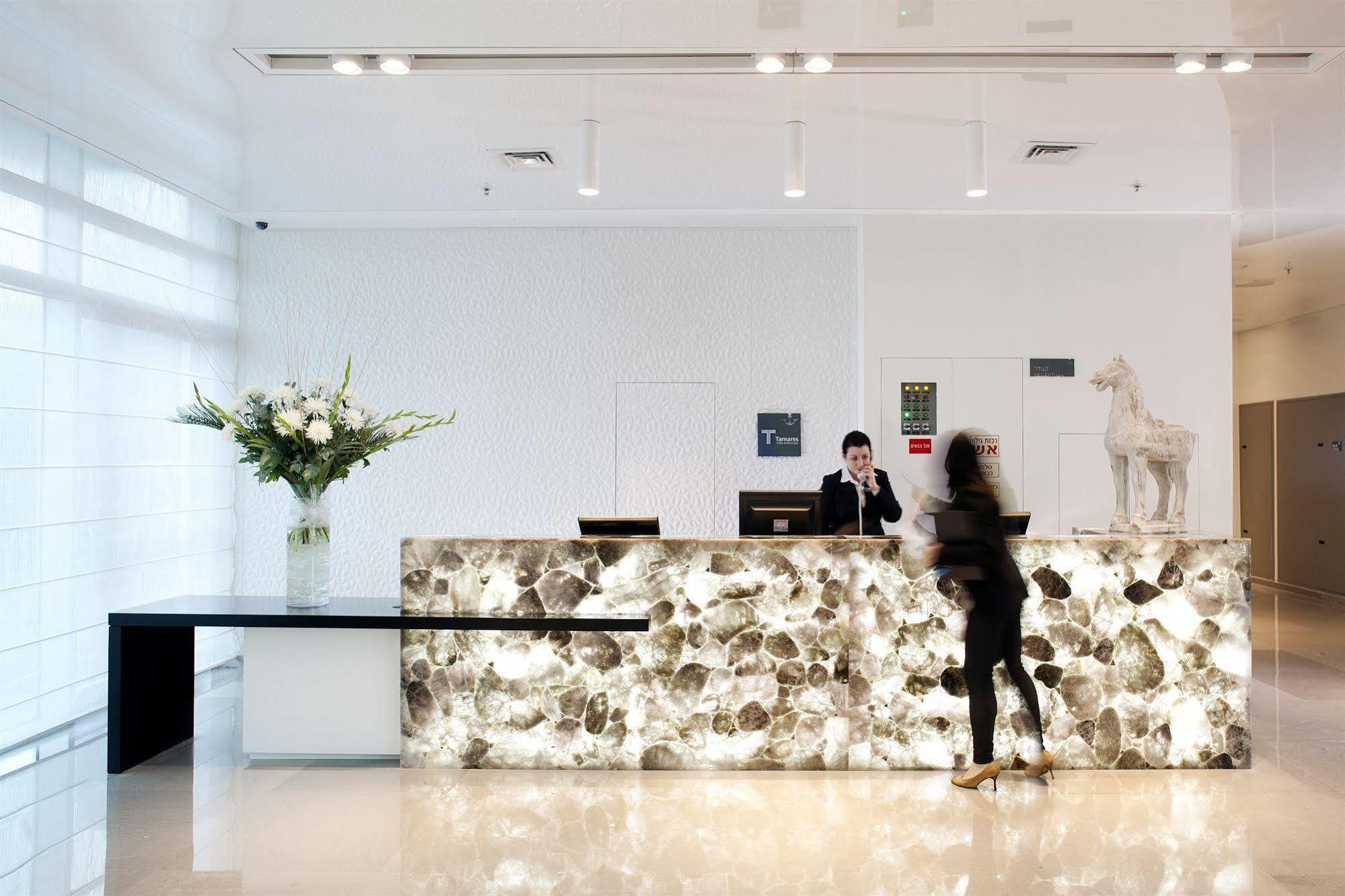 West All Suites Hotel Ашдод Екстериор снимка